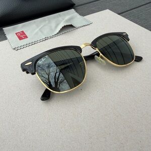 AUTHENTIC Ray-Ban RB3016 Clubmaster 901/58 Polarized (49 mm)